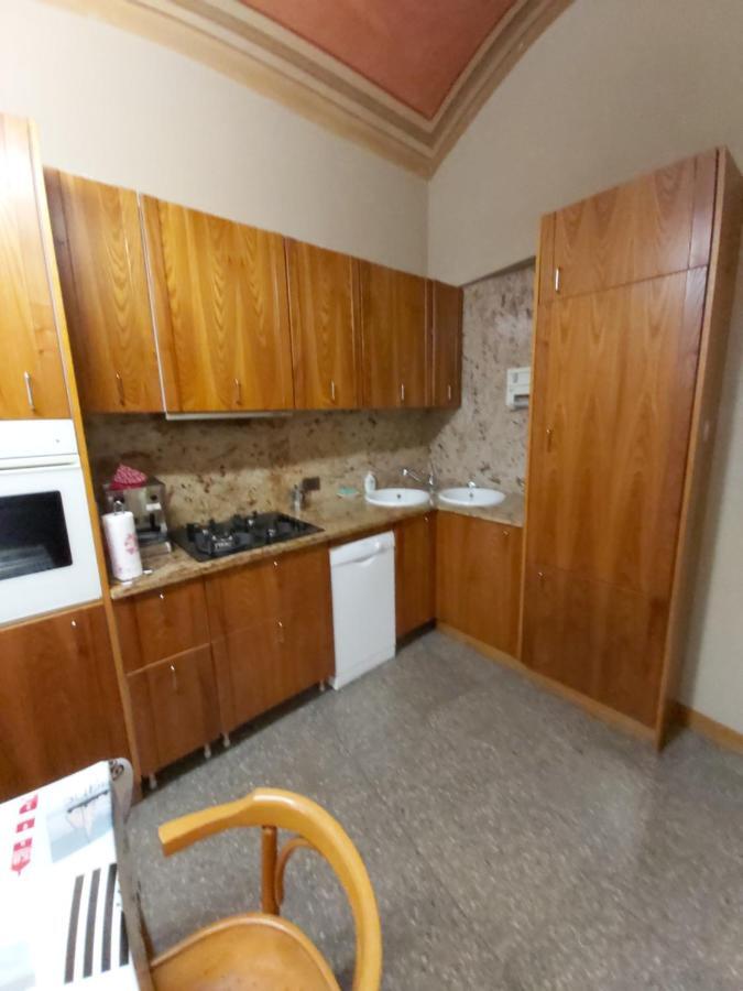 Appartamento PALLAVICINO nel centro storico di Cremona Esterno foto